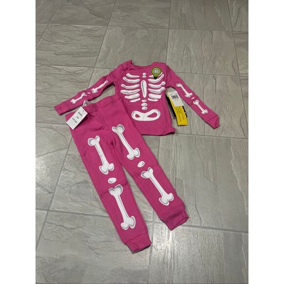 Komar Kids Pink Skeleton Glow In The Dark 2pc Jammy Set Girls 24 Months NEW - Picture 1 of 7